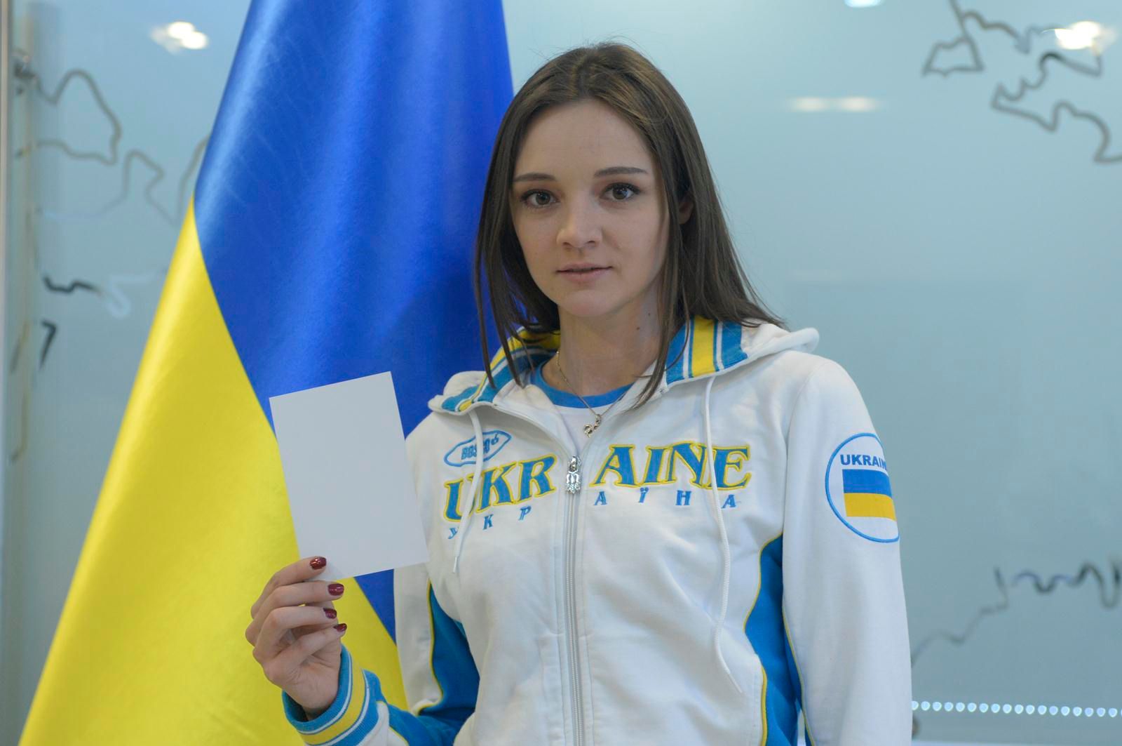 Anna Bezsonova Rhythmic Gymnastics.JPG