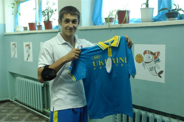 Урочисті проводи та екіпірування української делегації на ХІ ЄЮОФ (липень 2011 року)