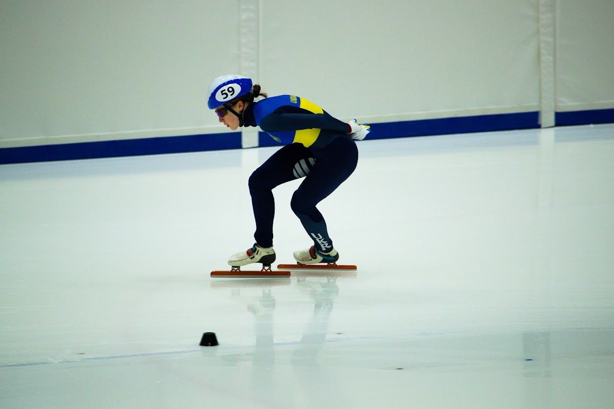 Short track 21.3.2022 Girls 1500 m (98).jpg