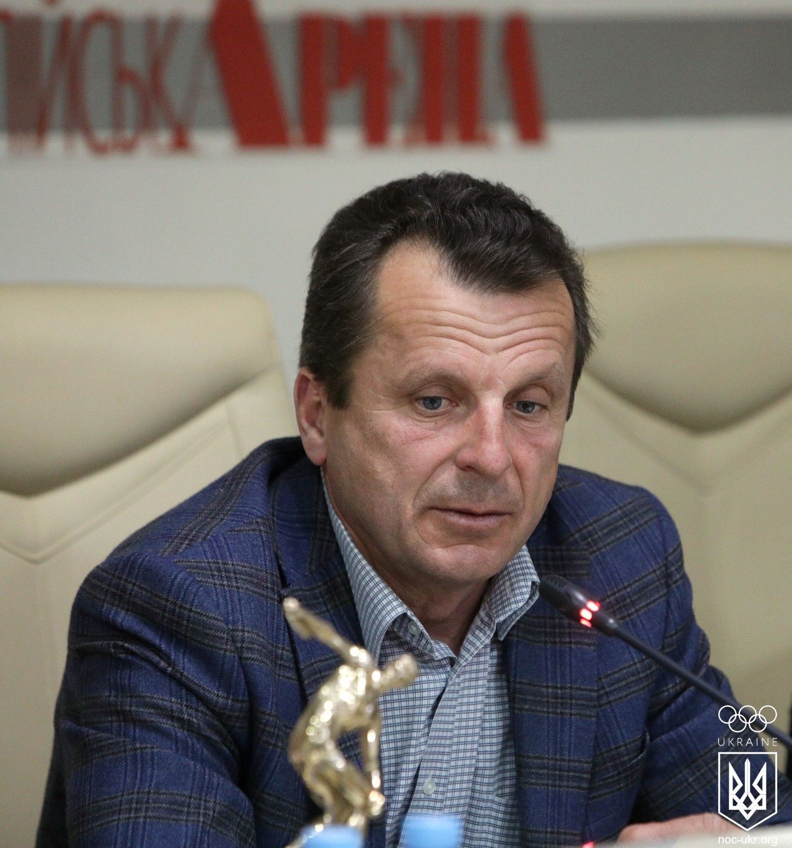 ELU_9842.jpg