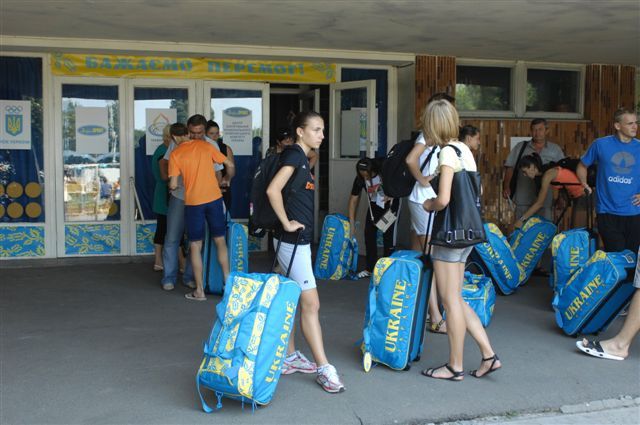 Урочисті проводи та екіпірування української делегації на ХІ ЄЮОФ (липень 2011 року)