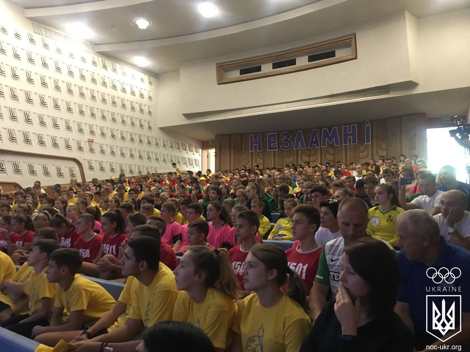 3C108953-364C-45AF-810B-6DAA4FC534C1.jpg
